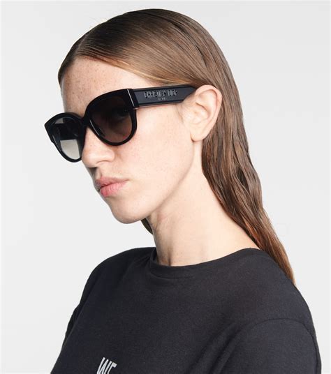 DIOR Wildior BU Sunglasses .